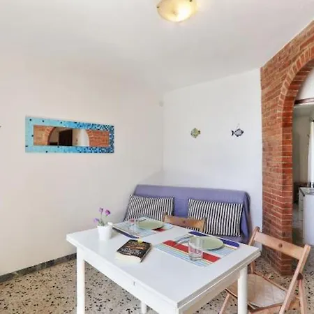 Innamorata 2 * Palazzo (Livorno)